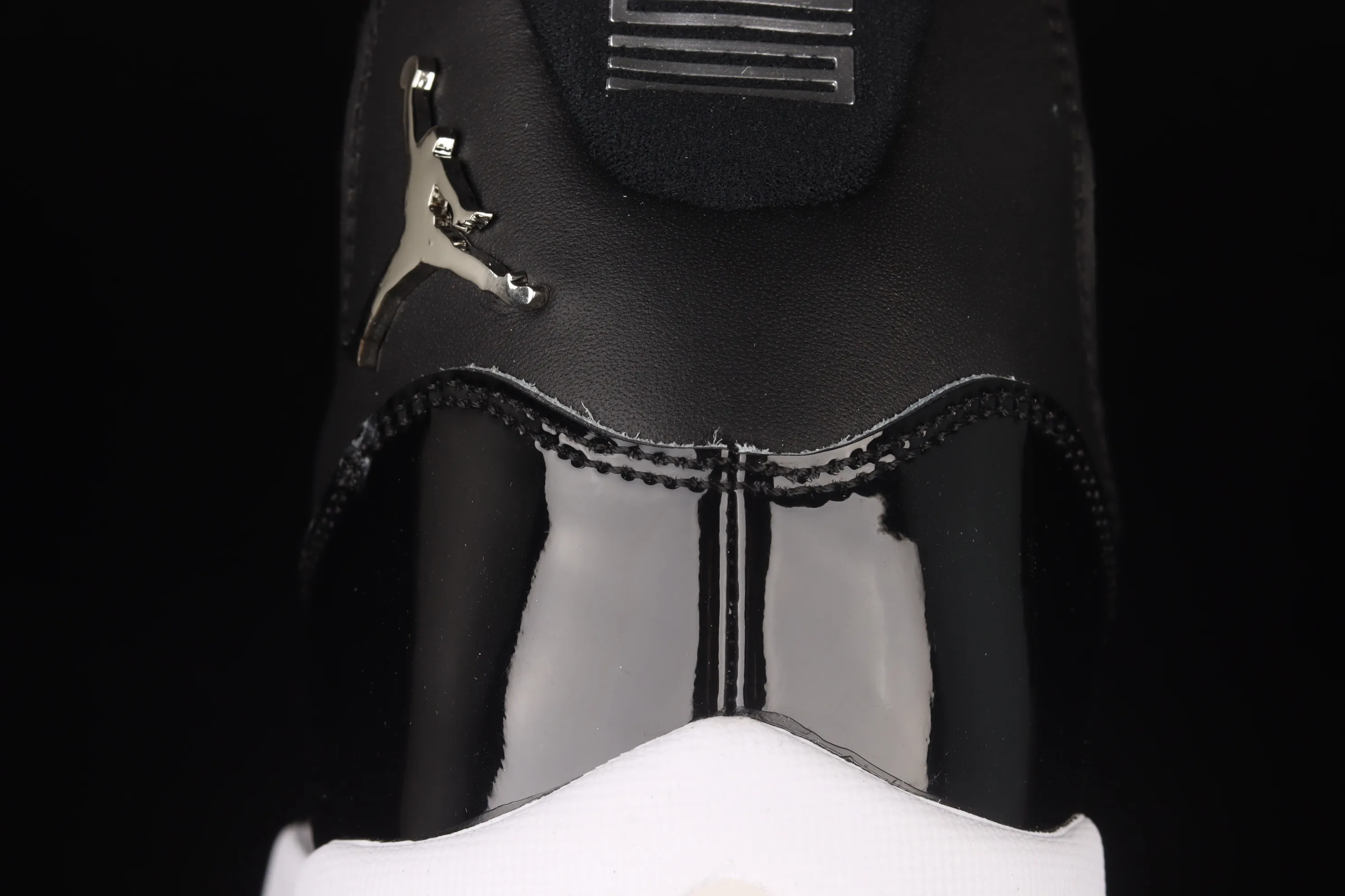 All categories Air Jordan Jordan series basketball shoes Air Jordan 11 F version Air Jordan 11 "25th Anniversary" AJ11 Joe 11 Devil II genuine standard genuine carbon CT8012-011